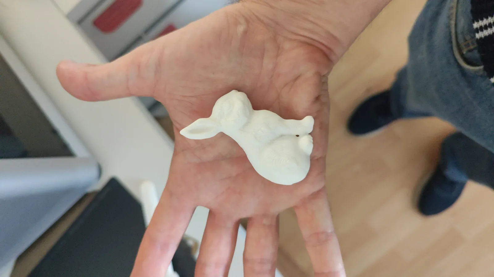 Primera impresión 3D de una liebre para el molde del pincho Caza Dubái