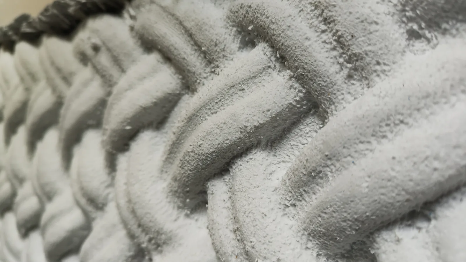 Talla ornamental fresada por CNC en 3D para producción de cine y televisión en España