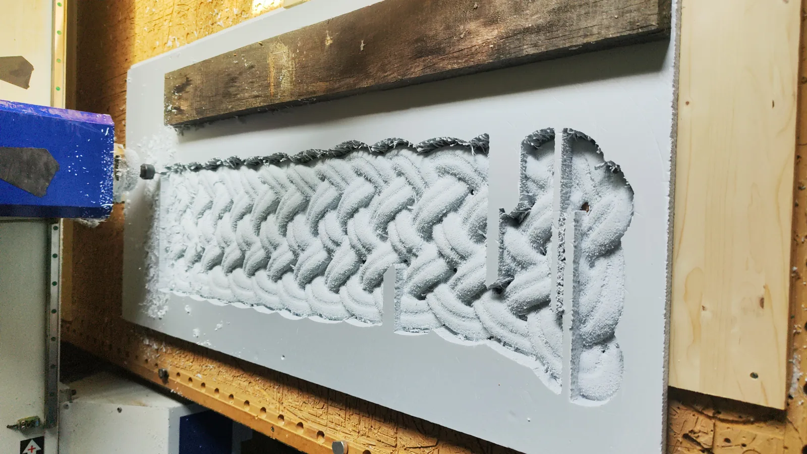 TOVARNA - taller CNC en Pamplona para atrezzo y escenografía audiovisual en toda España