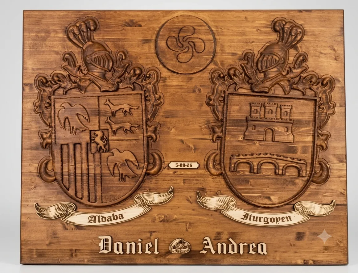 Escudo heráldico personalizado en madera maciza
